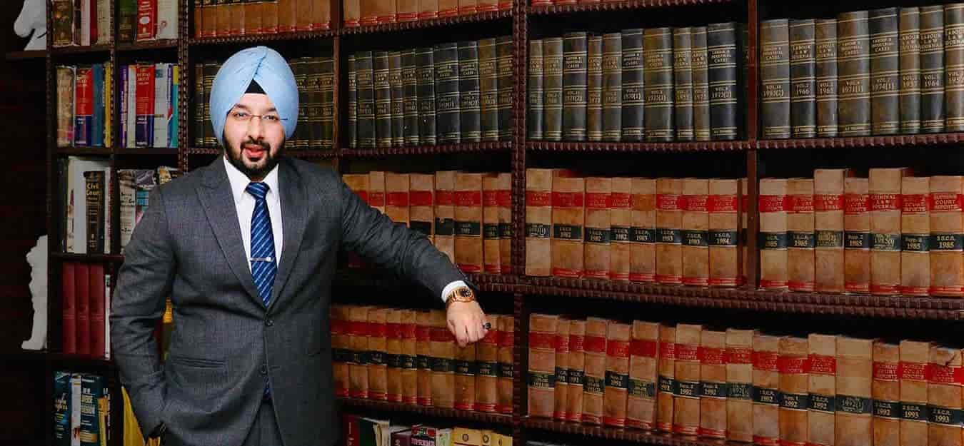 Divorce Lawyer in India Karan Thukral
